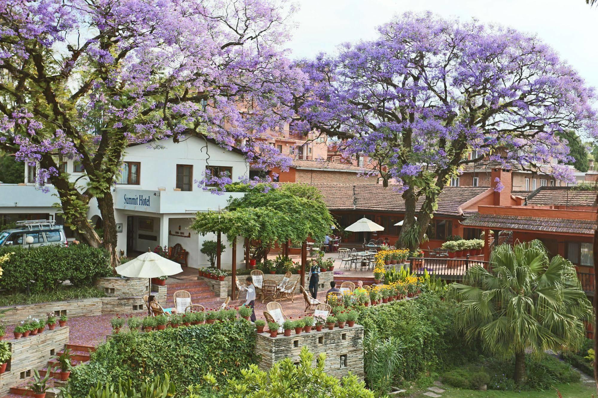 Summit Hotel Lalitpur Eksteriør billede