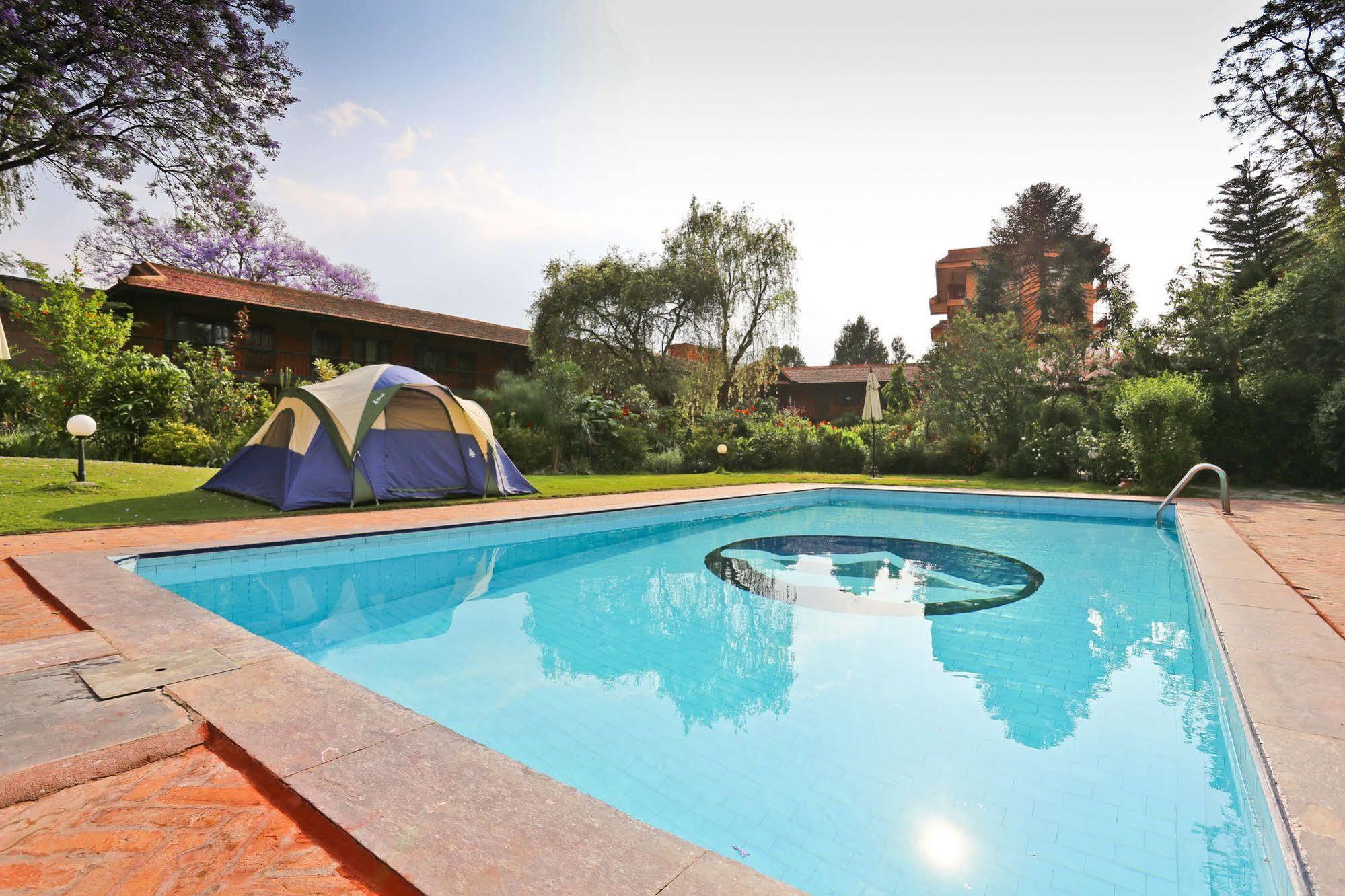 Summit Hotel Lalitpur Eksteriør billede
